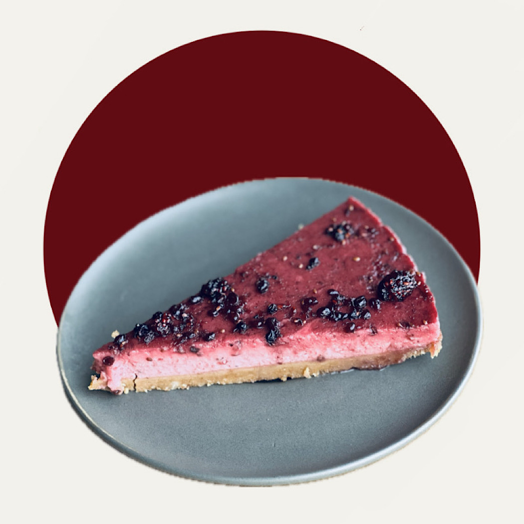 چیز کیک روز(توت فرنگی)